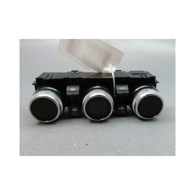 COMMANDE DE CHAUFFAGE DACIA DUSTER 2010-