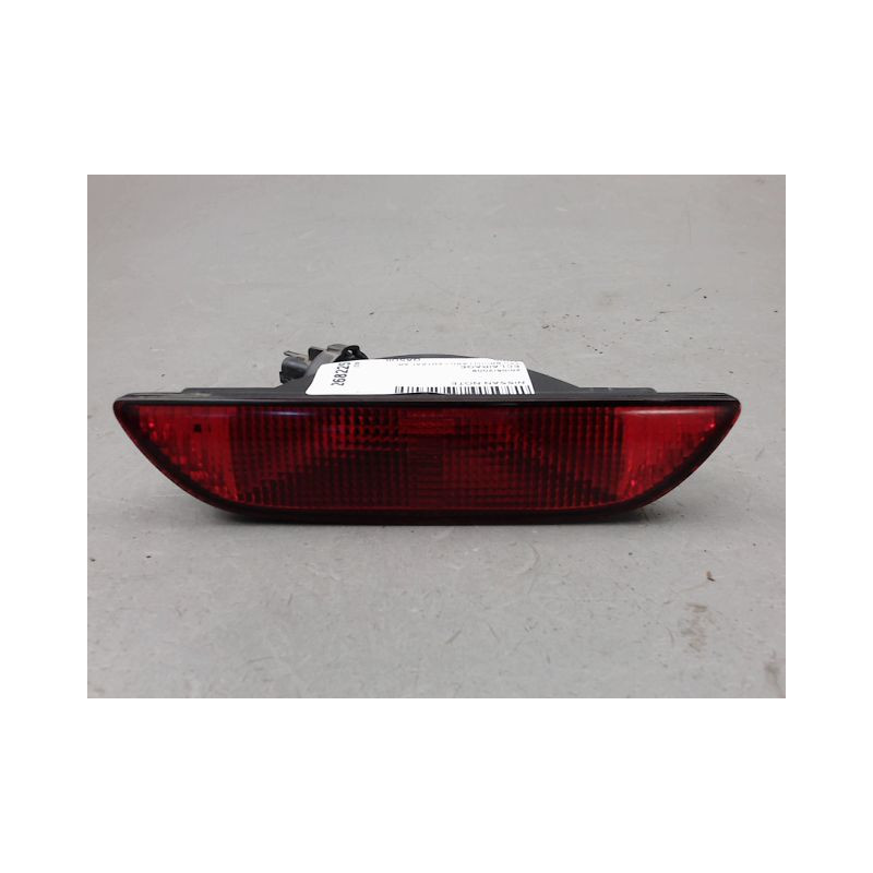 FEU BROUILLARD CENTRAL ARRIERE NISSAN NOTE