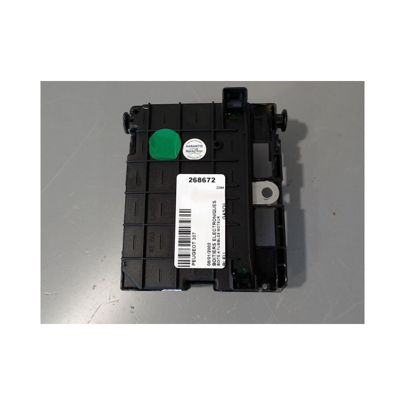BOITE A FUSIBLES PEUGEOT 307