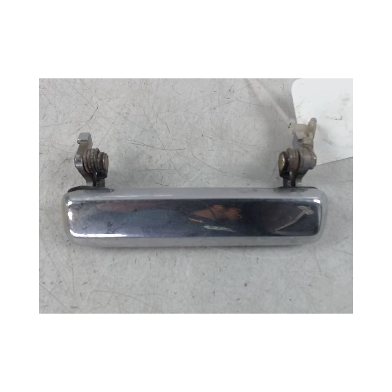 POIGNEE EXTERIEURE PORTE AVANT GAUCHE NISSAN PATROL GR BREAK 90-98
