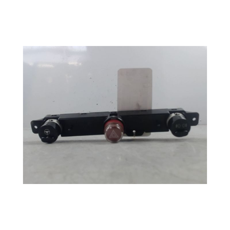BOUTON DE WARNING FIAT 500