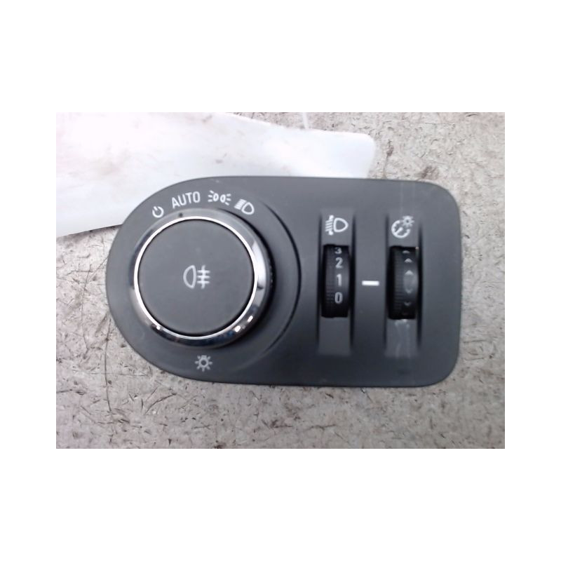 COMMANDE ECLAIRAGE OPEL CORSA