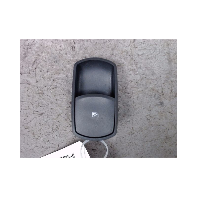 COMMANDE LEVE-GLACE PORTE AVD OPEL CORSA