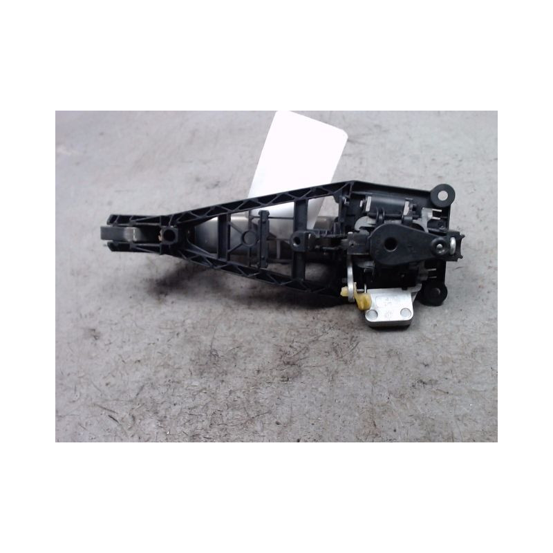 POIGNEE EXTERIEURE PORTE AVANT GAUCHE OPEL CORSA