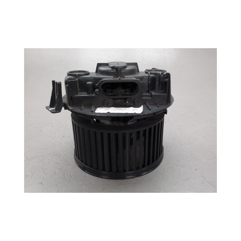 MOTEUR VENTILATEUR CHAUFFAGE RENAULT CLIO