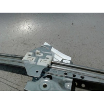 MECANISME+MOTEUR LEVE-GLACE AVANT DROIT DACIA DOKKER
