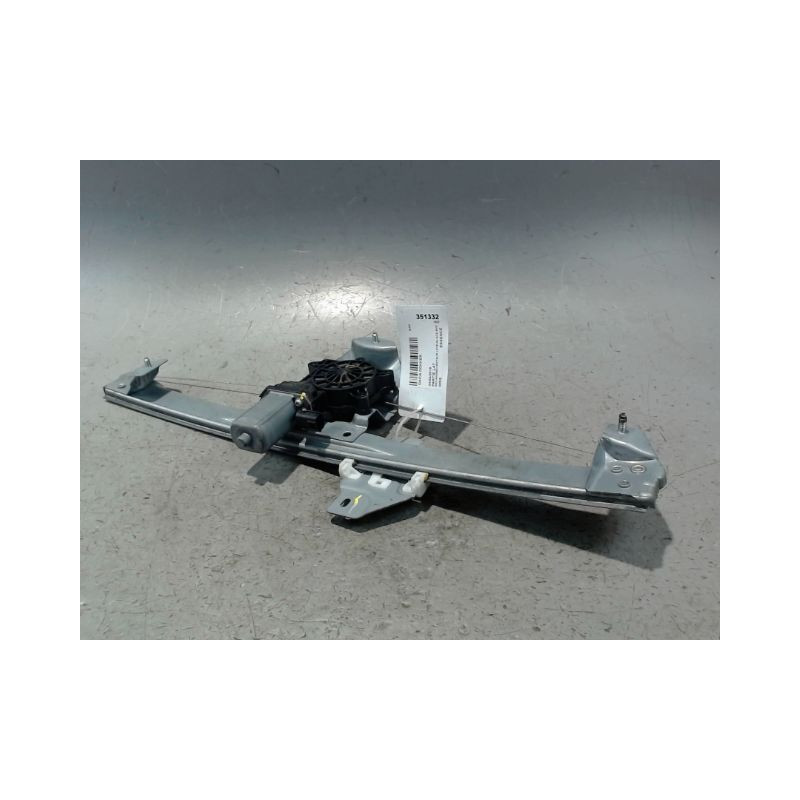 MECANISME+MOTEUR LEVE-GLACE AVANT GAUCHE DACIA DOKKER