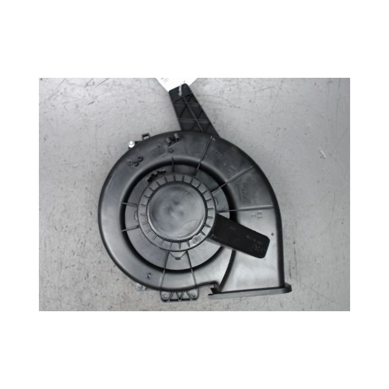MOTEUR VENTILATEUR CHAUFFAGE VOLKSWAGEN POLO