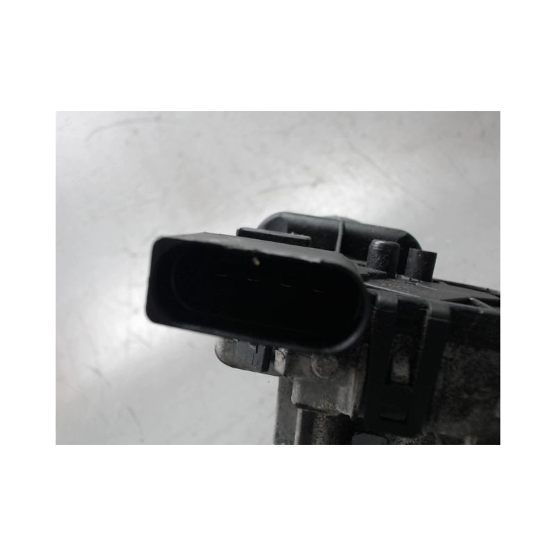 MECANISME ESSUIE-GLACE AVANT VOLKSWAGEN POLO 2005-
