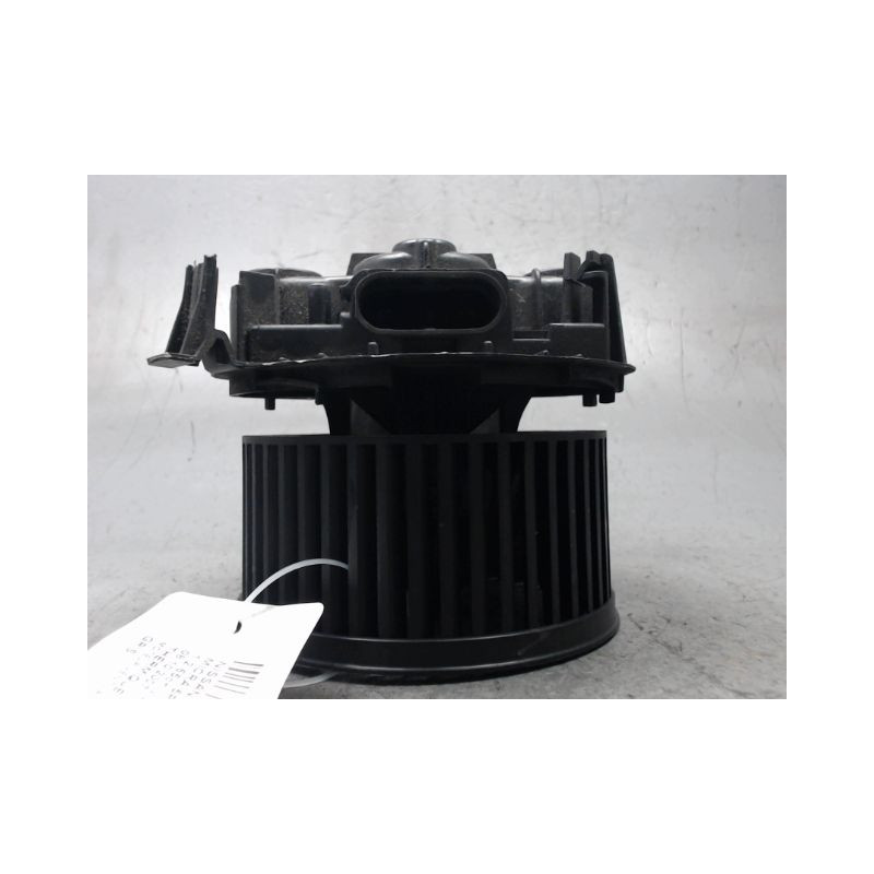 MOTEUR VENTILATEUR CHAUFFAGE NISSAN MICRA 2005-2007