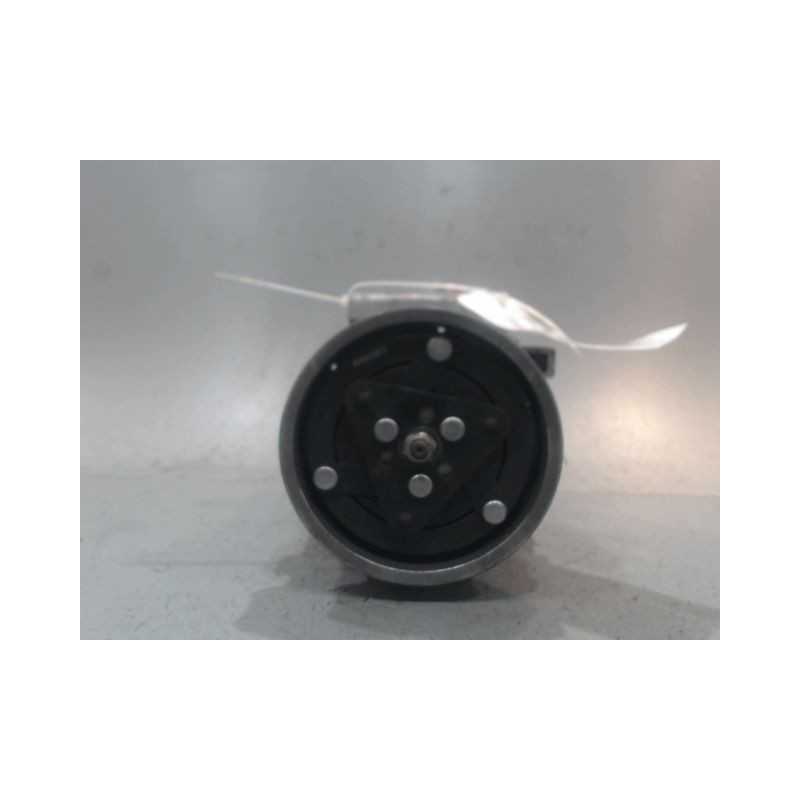 COMPRESSEUR AIR CONDITIONNE RENAULT MODUS