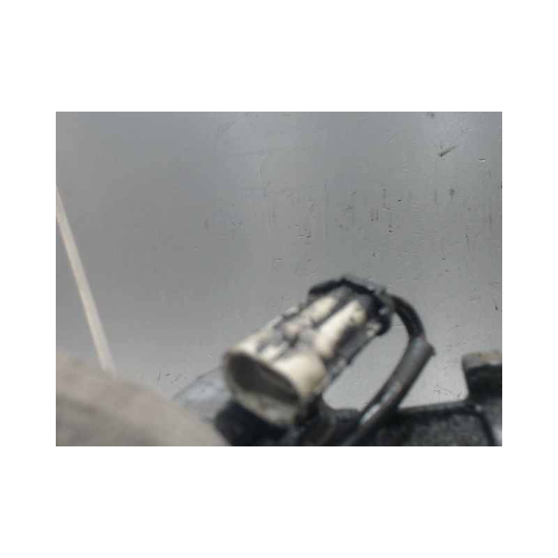 COMPRESSEUR AIR CONDITIONNE OPEL AGILA