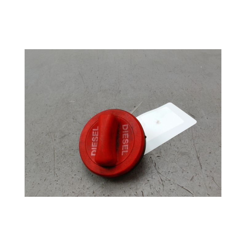 BOUCHON RESERVOIR A CARBURANT MERCEDES CLASSE A 3P