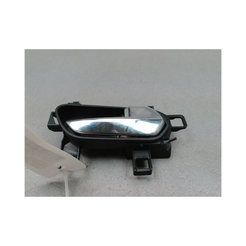 POIGNEE INTERIEURE PORTE ARRIERE DROIT NISSAN MICRA 2009-