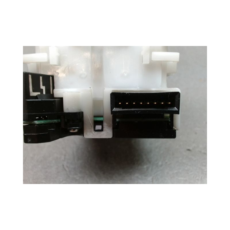 COMMANDE ESSUIE GLACE NISSAN QASHQAI BREAK I Phase 1 2007-2010