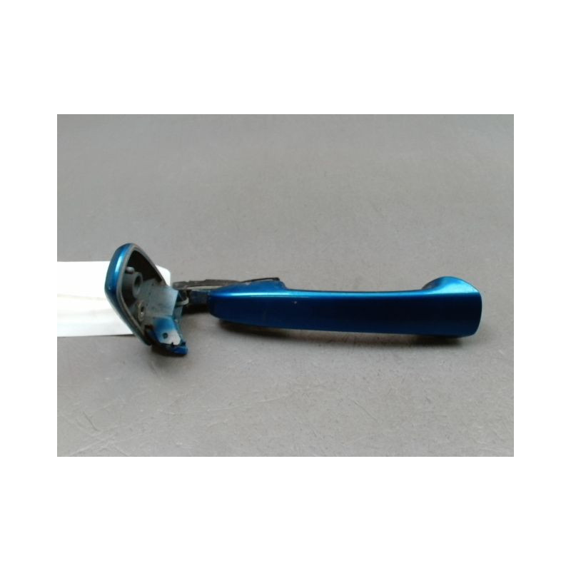 POIGNEE EXTERIEURE PORTE AVANT DROIT MAZDA MAZDA 3  4P