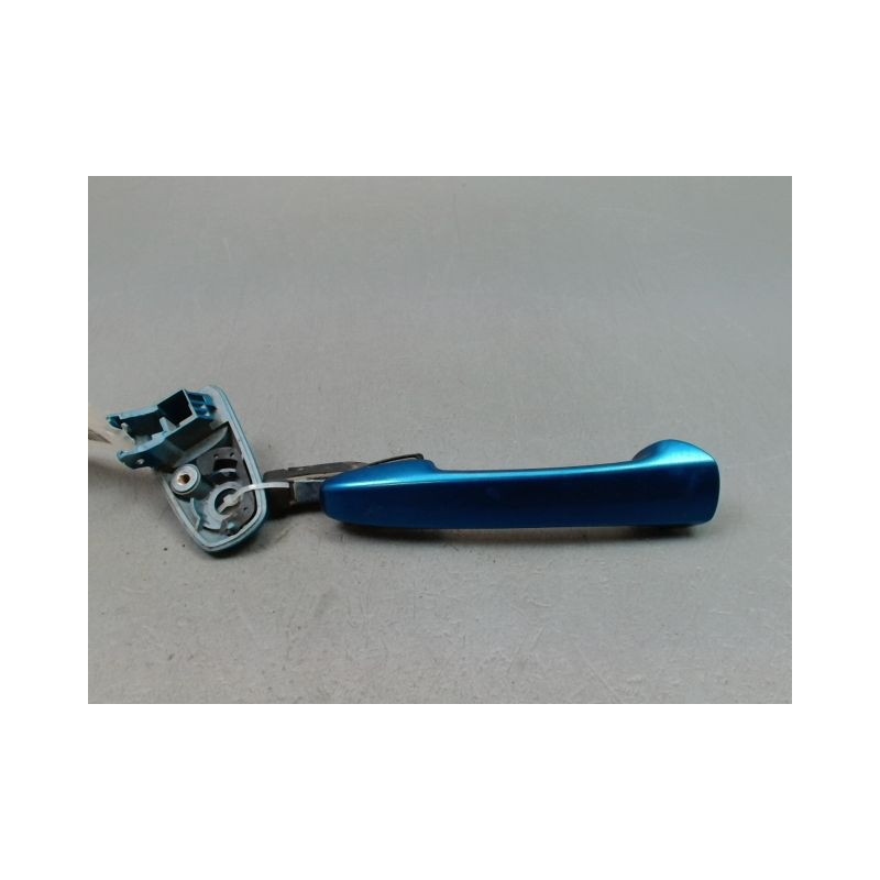 POIGNEE EXTERIEURE PORTE AVANT GAUCHE MAZDA MAZDA 3  4P
