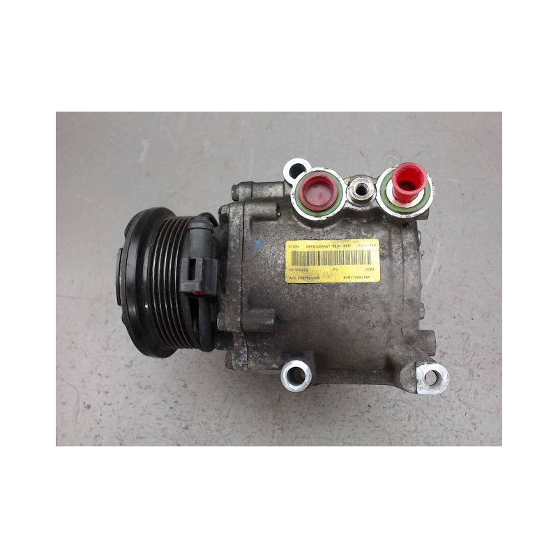 COMPRESSEUR AIR CONDITIONNE FORD FIESTA
