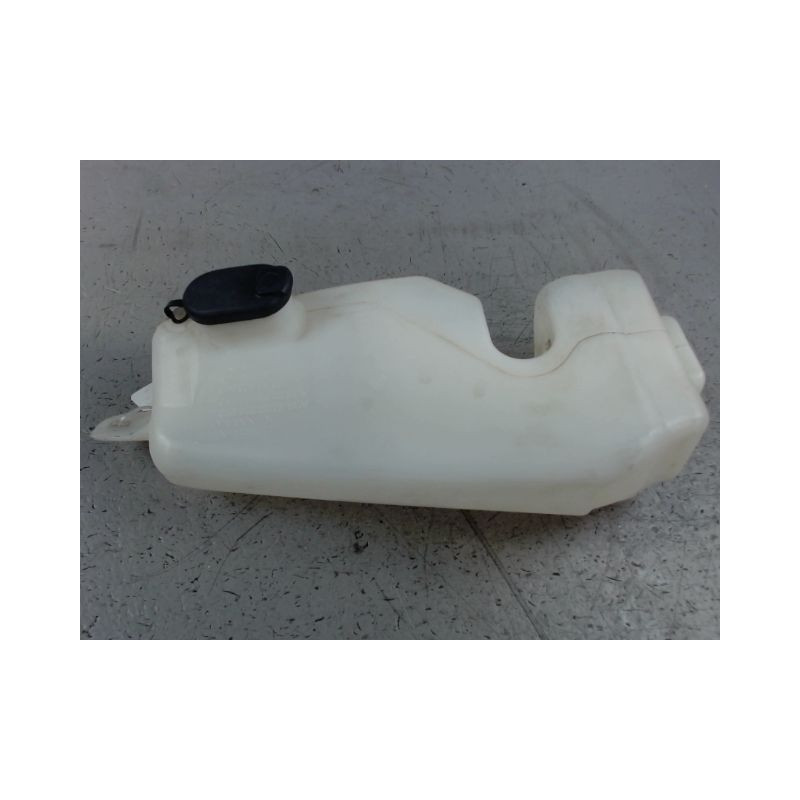 RESERVOIR LAVE-GLACE AVANT DACIA SANDERO 2008-