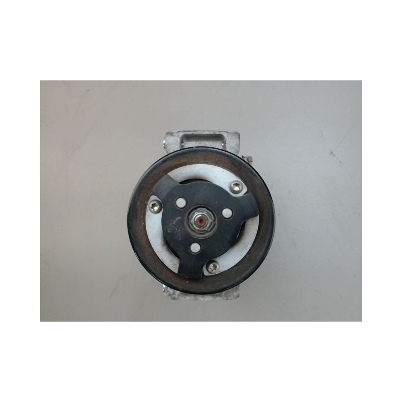 COMPRESSEUR AIR CONDITIONNE VOLKSWAGEN POLO