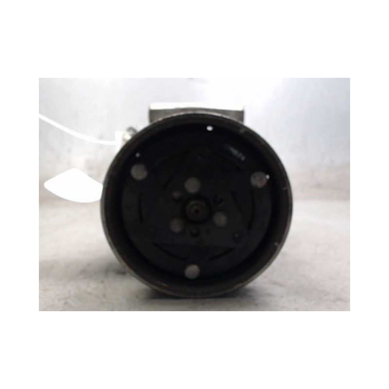 COMPRESSEUR AIR CONDITIONNE NISSAN JUKE
