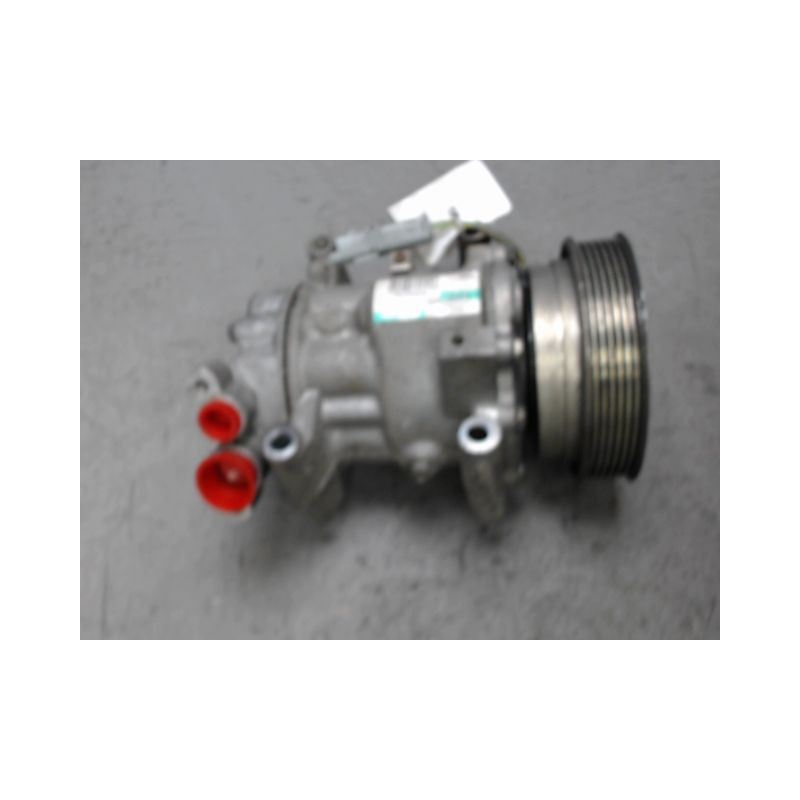 COMPRESSEUR AIR CONDITIONNE NISSAN JUKE