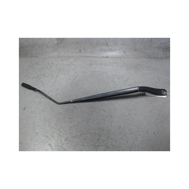 BRAS ESSUIE-GLACE AVANT DROIT FORD T.COURIER