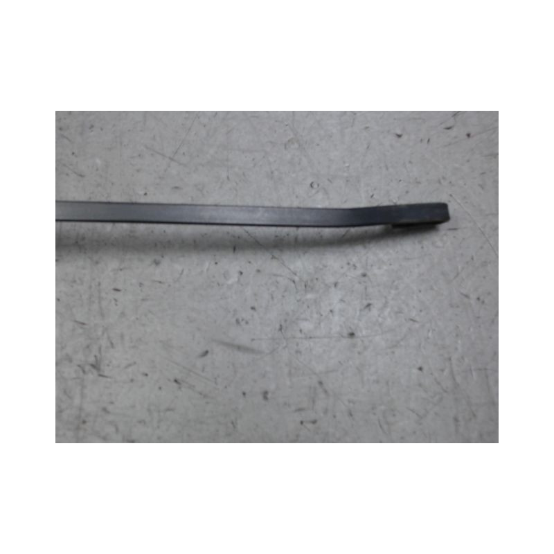 BRAS ESSUIE-GLACE AVANT DROIT DACIA LOGAN 4 P 05-08