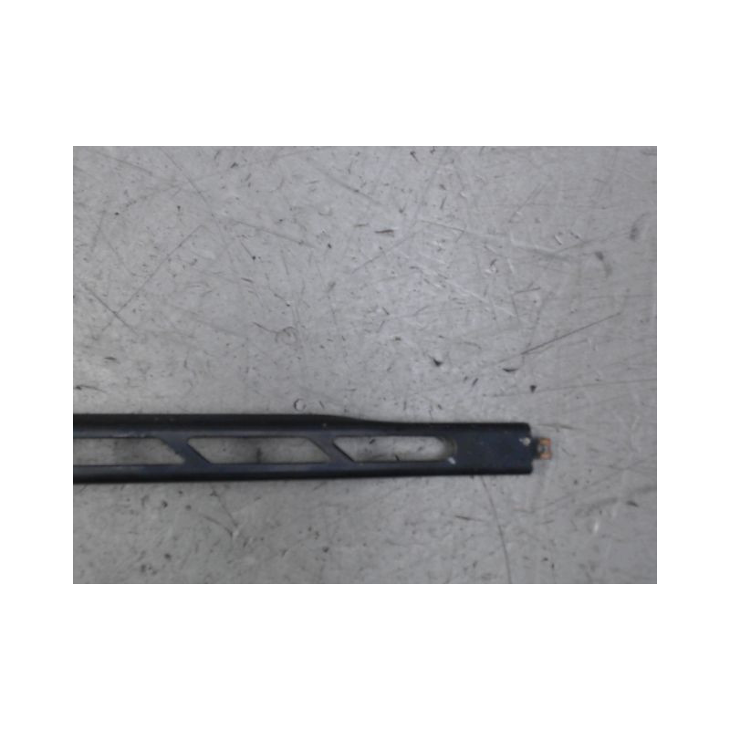 BRAS ESSUIE-GLACE AVANT GAUCHE AUDI A3 2003-