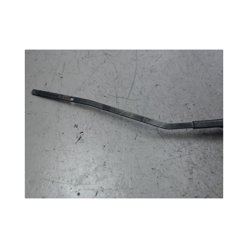 BRAS ESSUIE-GLACE AVANT DROIT RENAULT CLIO IV 2012-