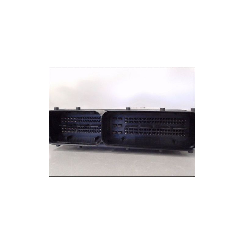 CALCULATEUR MOTEUR VOLKSWAGEN TOURAN 03-06