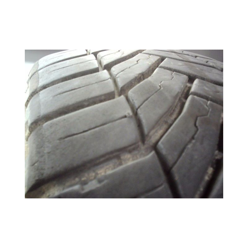 Pneu MICHELIN AGIILIS CROSSCLIMATE 195 65 16 104 R