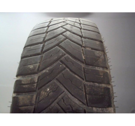 Pneu MICHELIN AGIILIS CROSSCLIMATE 195 65 16 104 R