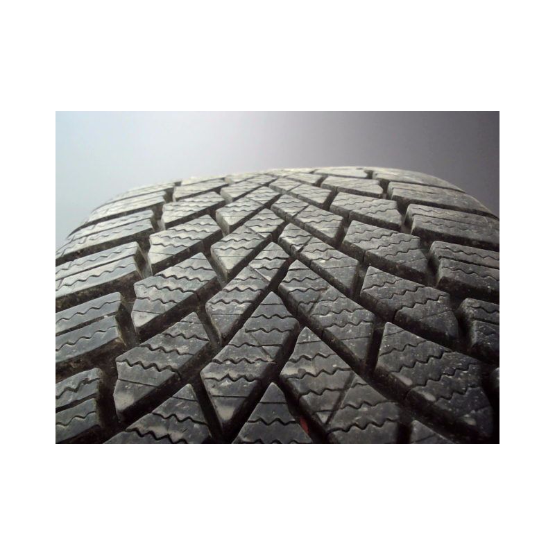 Pneu BRIDGESTONE BLIZZAK LM-005 195 50 15 86 H