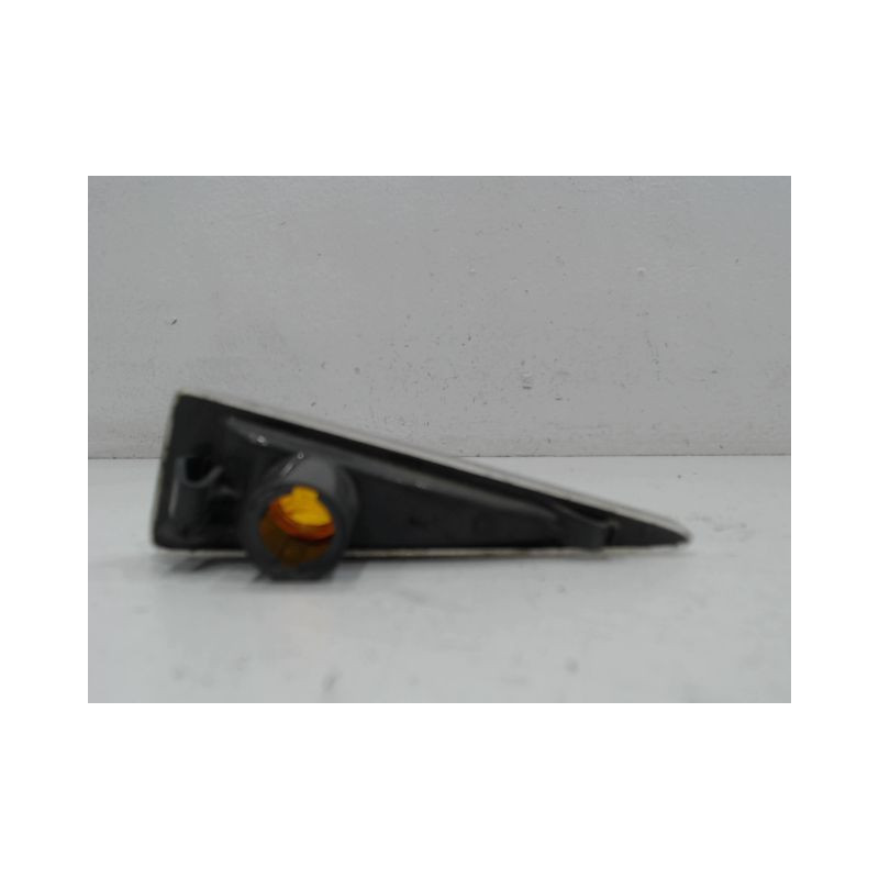REPETITEUR AILE GAUCHE RENAULT MEGANE
