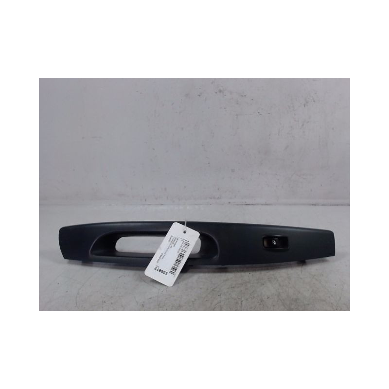 COMMANDE LEVE-GLACE PORTE AVD KIA PICANTO