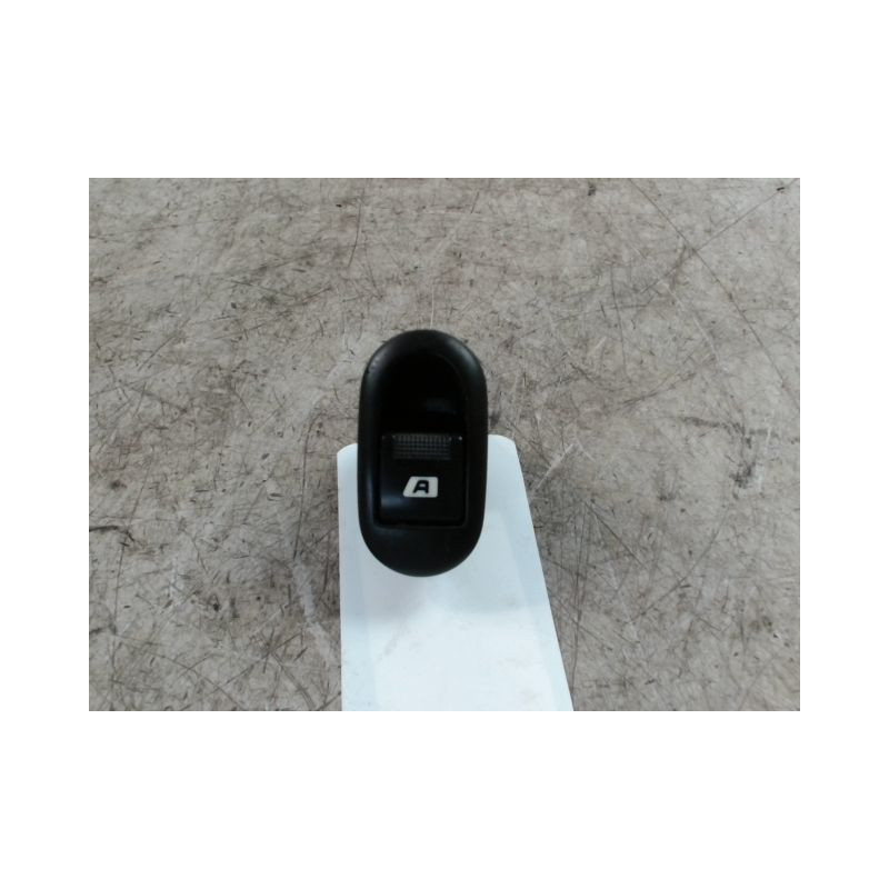 COMMANDE LEVE-GLACE PORTE AVD CITROEN C3 2002-2005