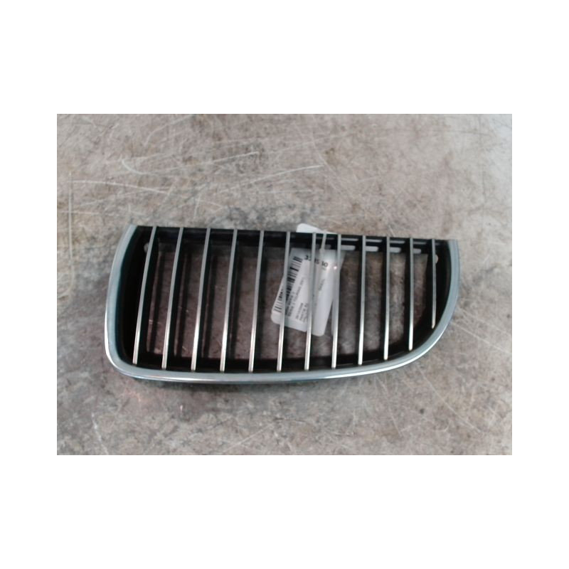GRILLE CALANDRE GAUCHE BMW SERIE 3 TOURING (E91)