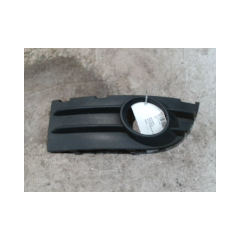 OBTURATEUR PHARE ADDITIONNEL PARE-CHOC AVG VOLVO C30