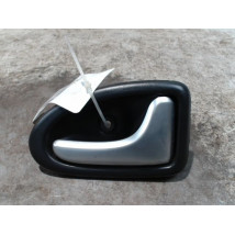 POIGNEE INTERIEURE PORTE AVANT DROIT RENAULT CLIO II CAMPUS 06-