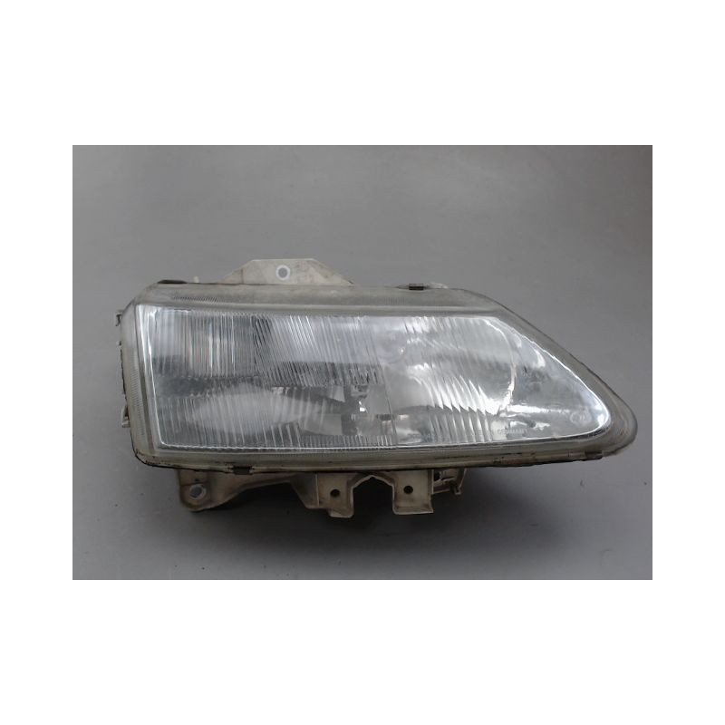 PHARE DROIT RENAULT LAGUNA