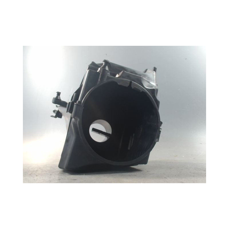BOITIER FILTRE A AIR VOLVO C30