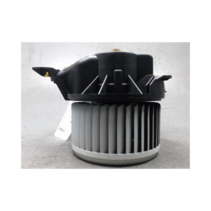 MOTEUR VENTILATEUR CHAUFFAGE OPEL CORSA 06-09