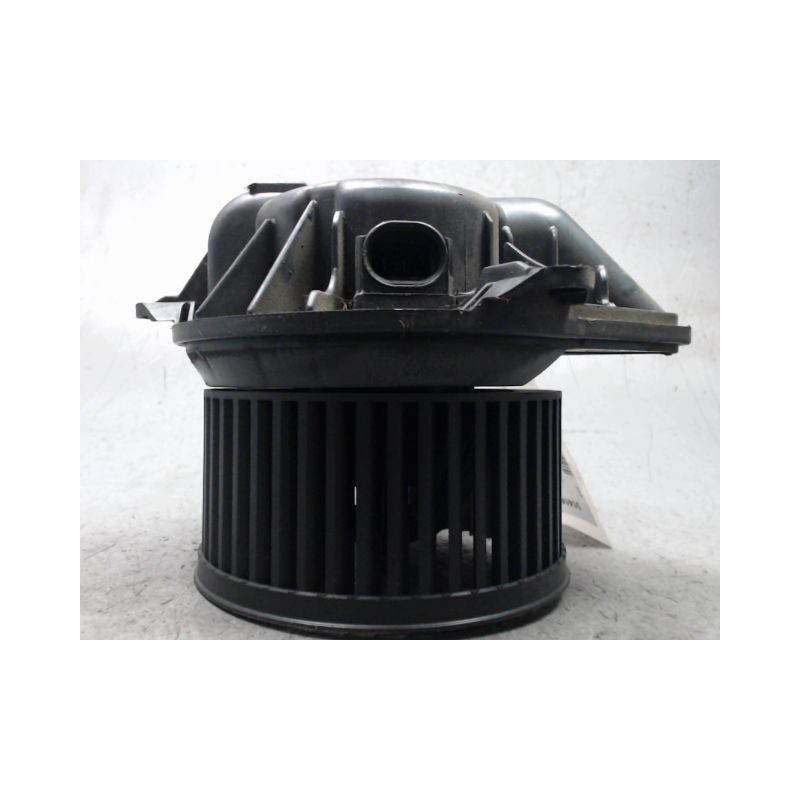 MOTEUR VENTILATEUR CHAUFFAGE RENAULT TRAFIC PASSENGER