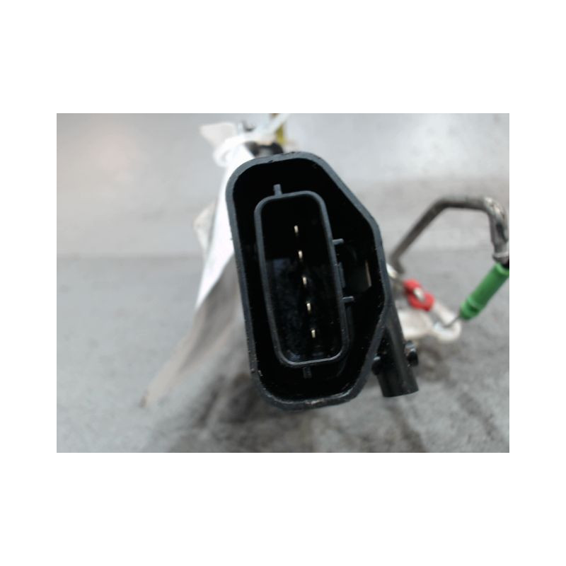 SYSTEME CONDAMNATION AVANT GAUCHE TOYOTA AYGO