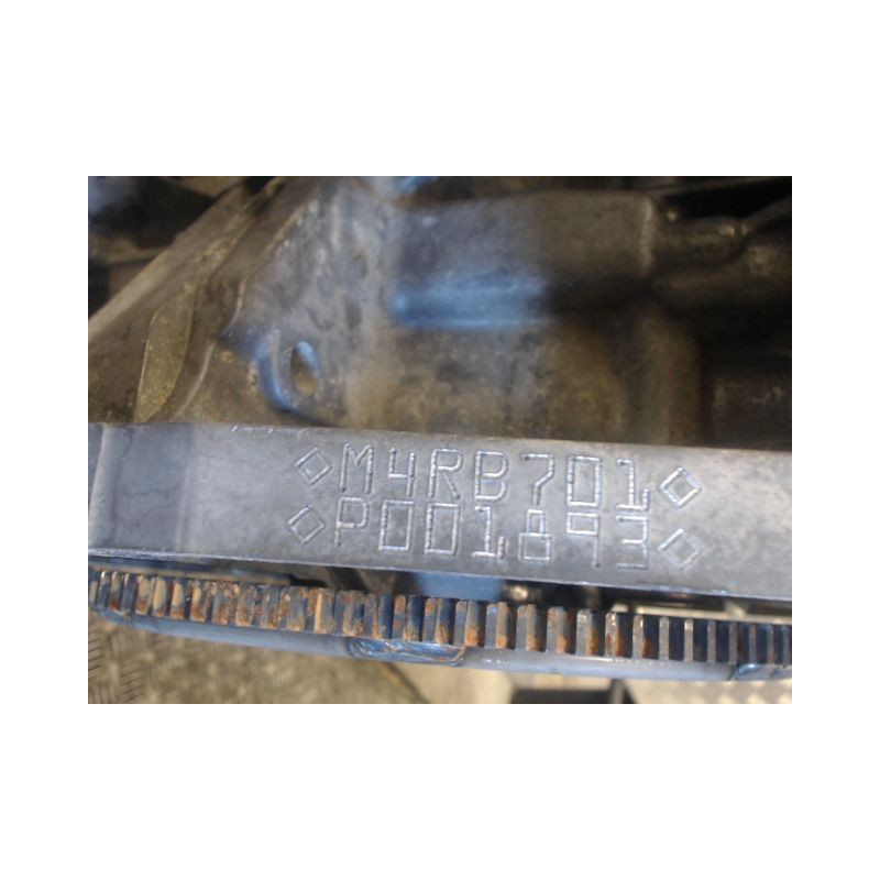MOTEUR ESSENCE RENAULT CLIO 2.0 16V 