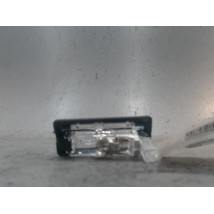 ECLAIREUR PLAQUE DE POLICE DROIT VOLKSWAGEN GOLF