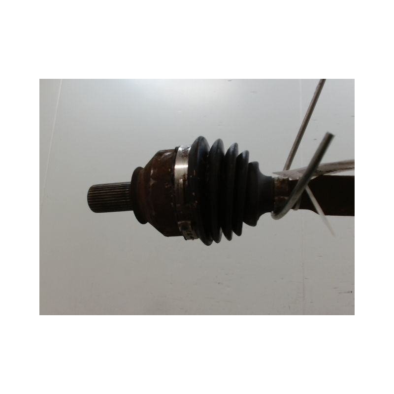 TRANSMISSION ARRIERE DROIT RENAULT TWINGO III 2014-... 1.0 SCe 70