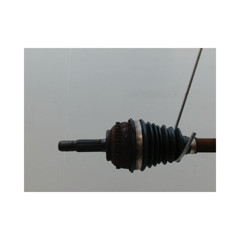 TRANSMISSION AVANT DROIT RENAULT CLIO II Phase 2 2001-2006 1.2 16V (BB05, BB0W, BB11, BB27, BB2T, BB2U, BB2V, CB05,...