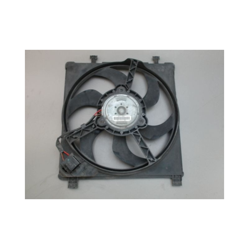 MOTEUR VENTILATEUR RADIATEUR VOLKSWAGEN UP